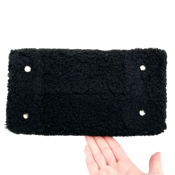 Brandon Blackwood Medium Kuei in Black Shearling - Picture 8 of 12